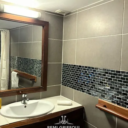 The Boat Terrace Retreat 2 Guests * Honfleur